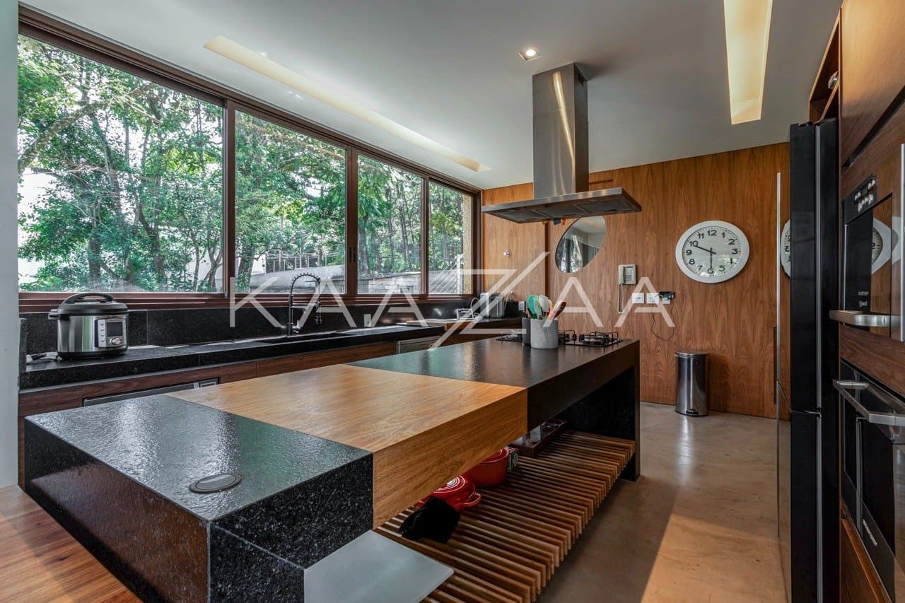 Na mata, no declive: vista e arquitetura extraordinárias na Cidade Jardim - Foto 26