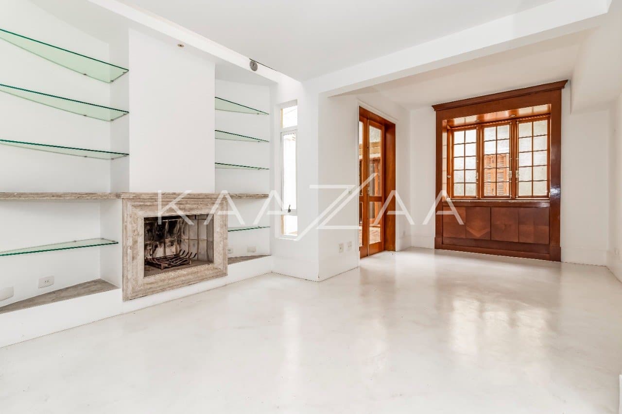 Sonhando com uma Casa de Vila? Essa aqui no Jardim América é puro charme. - Foto 4