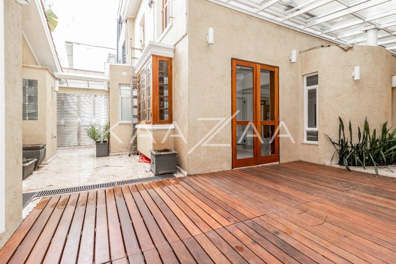 Sonhando com uma Casa de Vila? Essa aqui no Jardim América é puro charme. - Foto 9