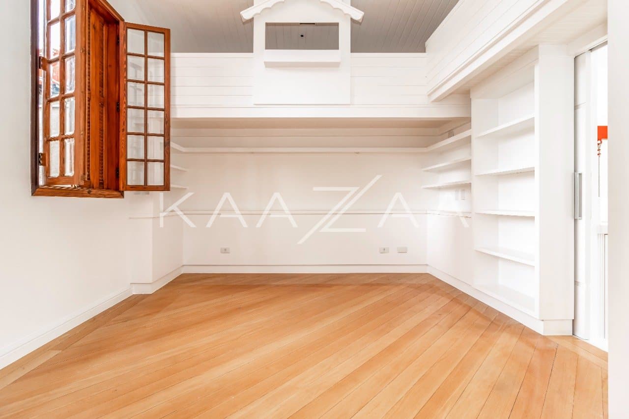 Sonhando com uma Casa de Vila? Essa aqui no Jardim América é puro charme. - Foto 12