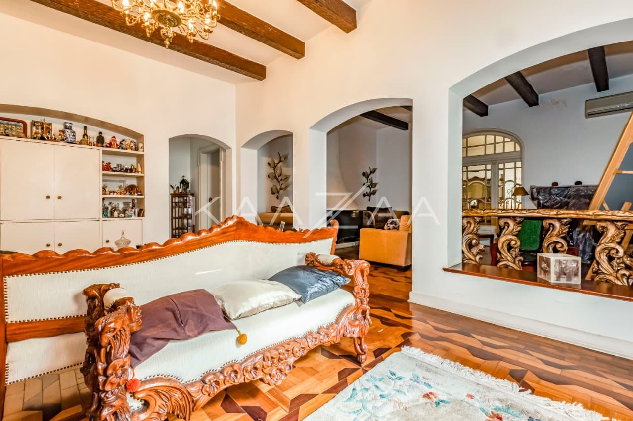 Amplitude e estilo em ambientes interessantes. Esta casa única fica em região privilegiada do Jardim Paulista. - Foto 8