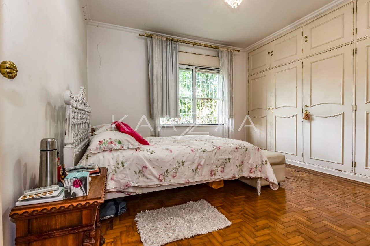 Amplitude e estilo em ambientes interessantes. Esta casa única fica em região privilegiada do Jardim Paulista. - Foto 13