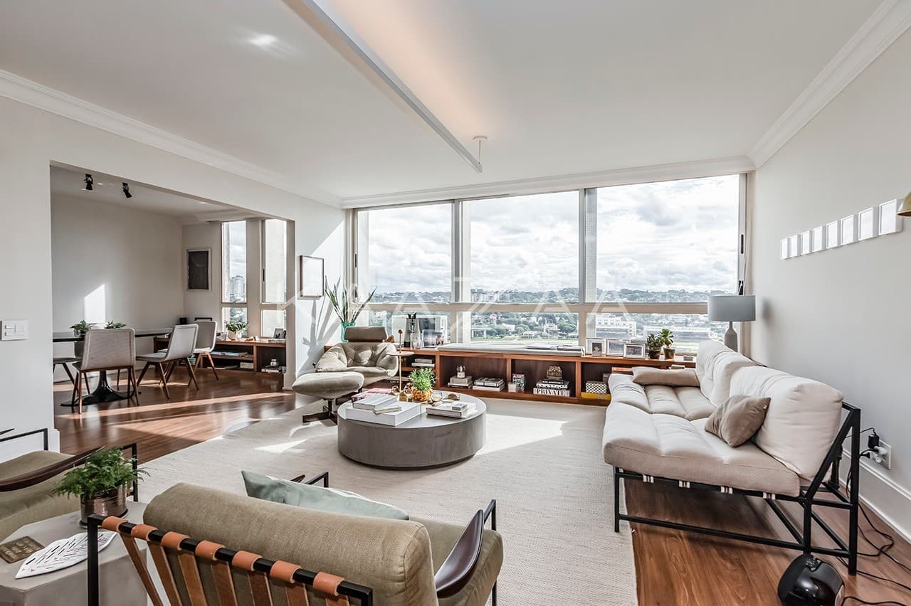 Ambientes amplos e iluminados, com vista panorâmica. Apartamento no Jardim Europa. - Foto 3