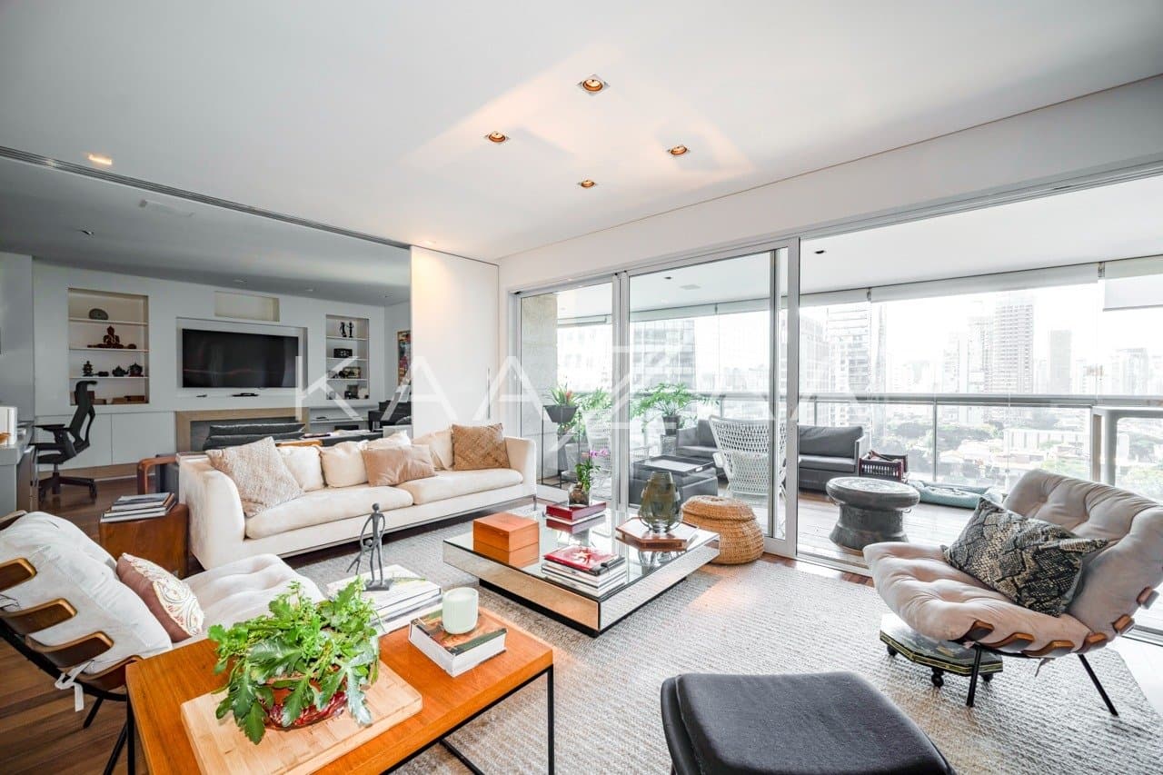 Um apartamento preenchido de bom gosto em área privilegiada do Itaim, pertinho do Parque do Povo. - Foto 1