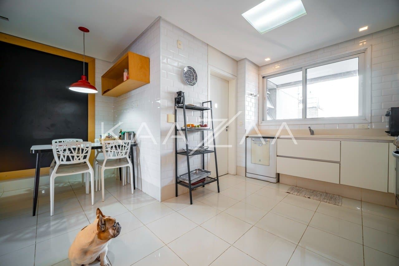 Um apartamento preenchido de bom gosto em área privilegiada do Itaim, pertinho do Parque do Povo. - Foto 13