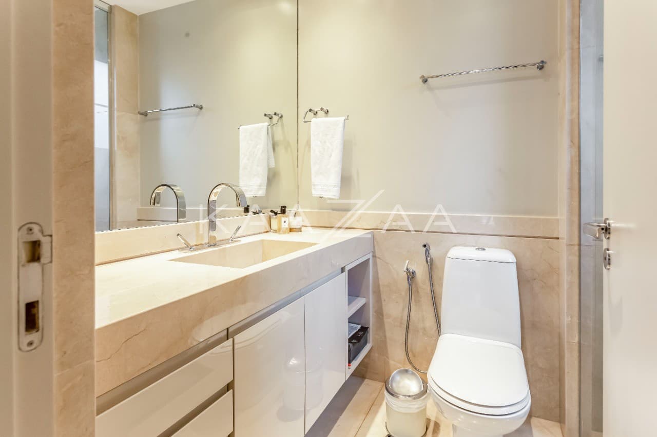 Arquitetura clássica, acabamentos modernos, lazer e descanso. Casa em frente ao Ibirapuera, no Jardim Luzitânia. - Foto 24