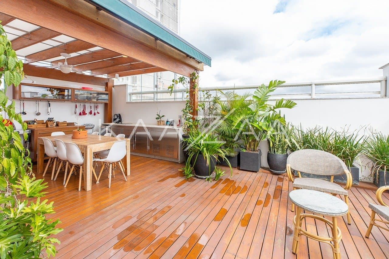 Ambientes descolados e com muito bom gosto são resultado da reforma recente. Cobertura no embalo do Itaim Bibi. - Foto 3