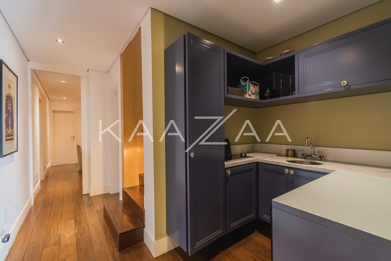 Cobertura no Itaim Bibi com pé-direito alto e um visual que te acompanha por todos os lugares. - Foto 22