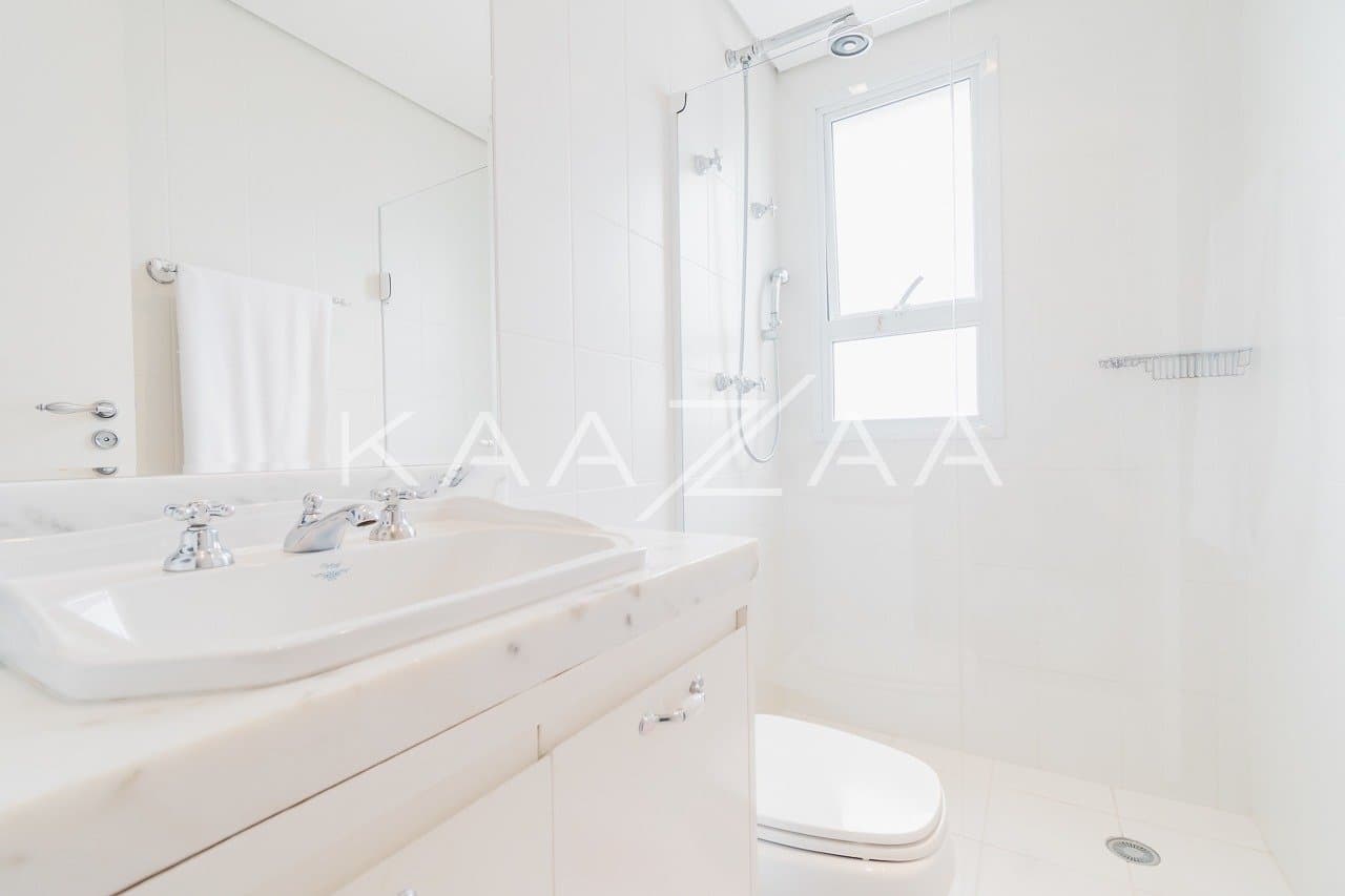 Cobertura no Itaim Bibi com pé-direito alto e um visual que te acompanha por todos os lugares. - Foto 26