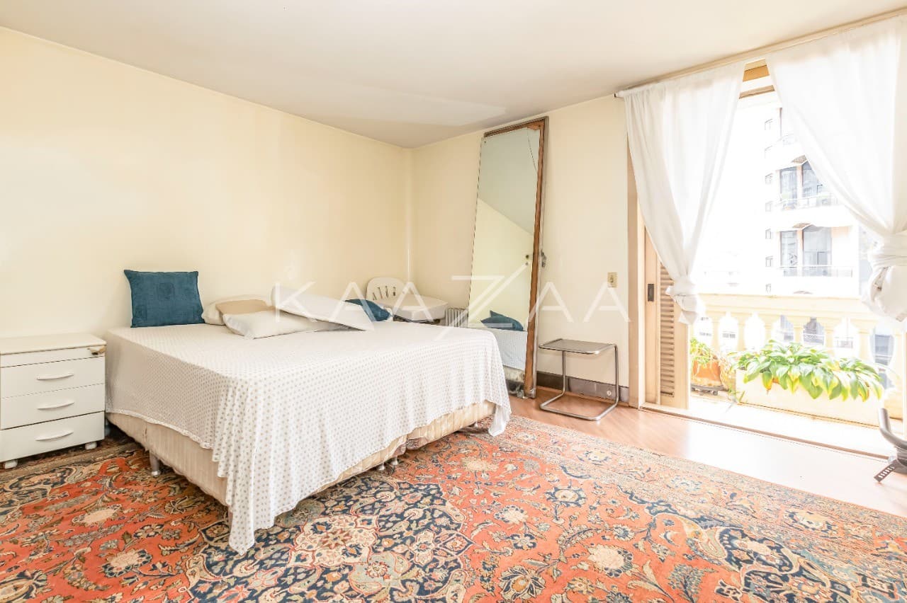 O clima retro futurista marca presença. Acabamentos super originais, em apartamento nos Jardins. - Foto 29