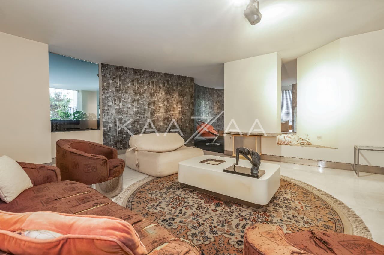 O clima retro futurista marca presença. Acabamentos super originais, em apartamento nos Jardins. - Foto 13