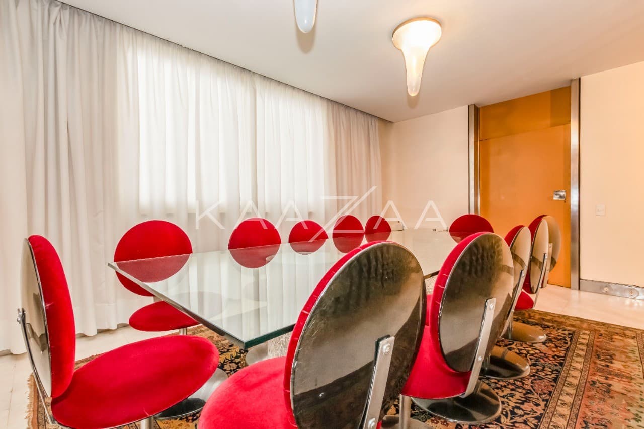 O clima retro futurista marca presença. Acabamentos super originais, em apartamento nos Jardins. - Foto 15