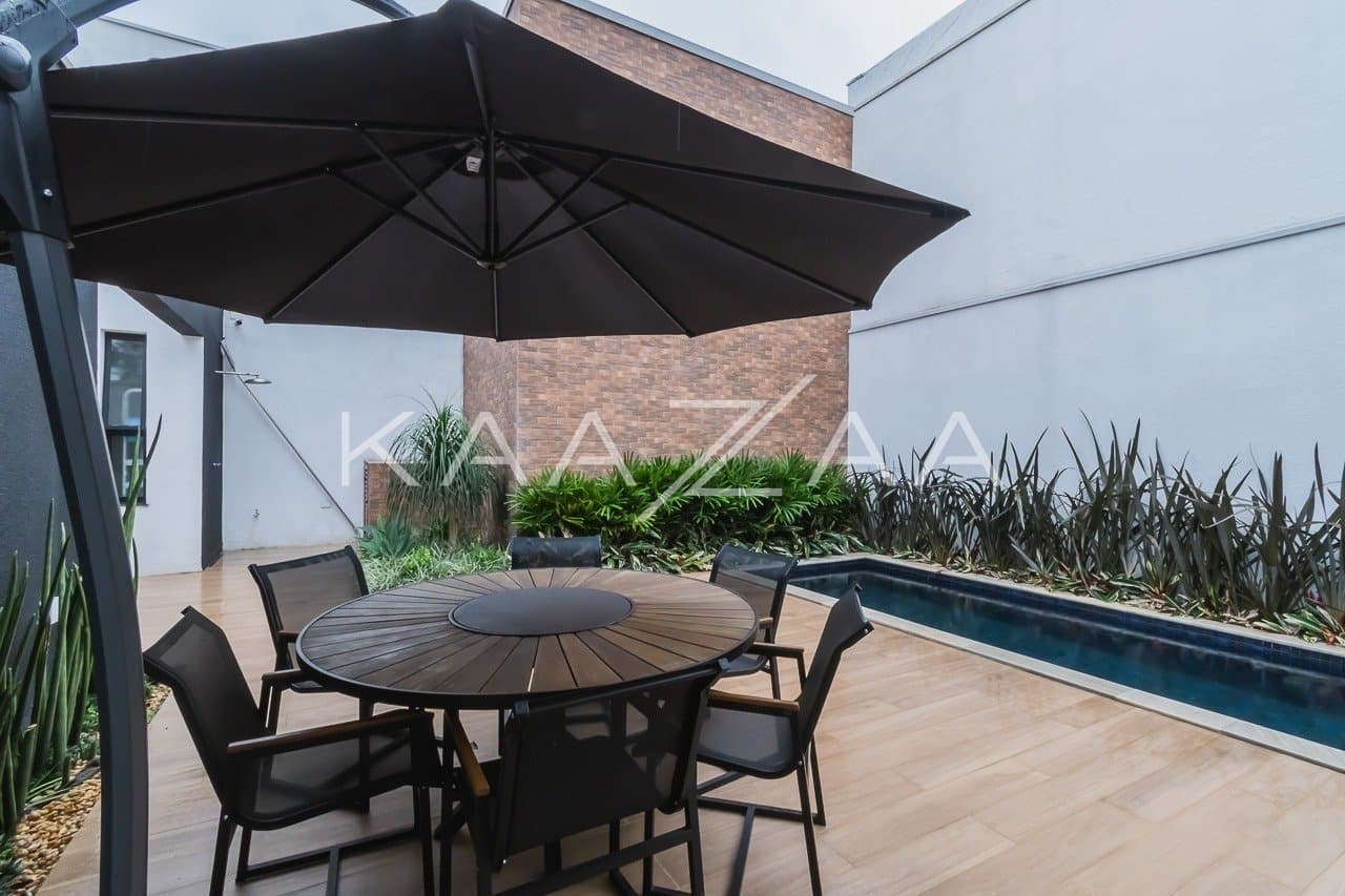 Excelente qualidade nesta casa magnífica e toda reformada, no Jardim Paulista. - Foto 1