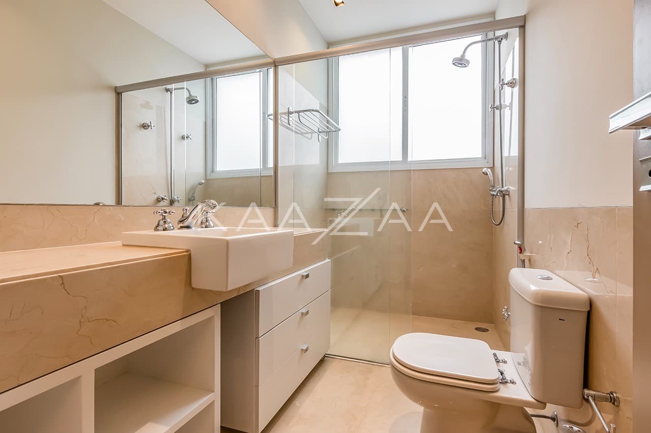 Apartamento amplo e reformado, em excelente localização. Pronto para entrar e morar, nos Jardins! - Foto 18