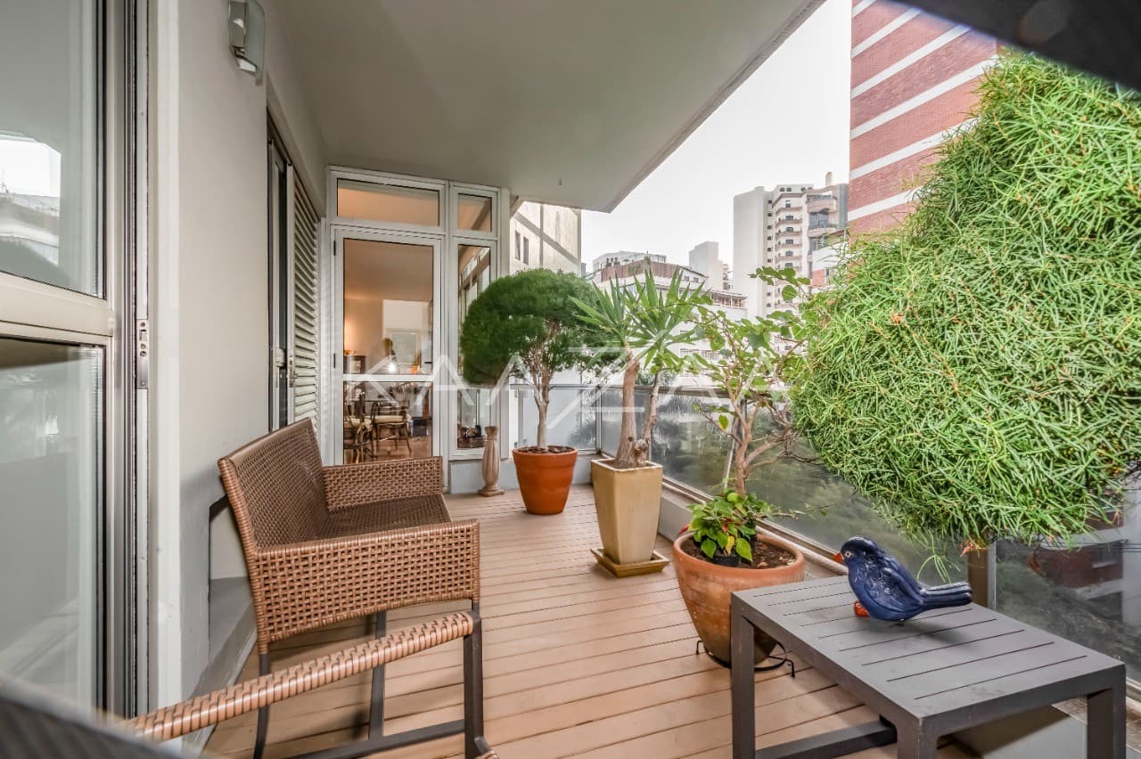 Delicado e elegante, este apartamento está em excelente localização, no coração do Jardins. - Foto 11