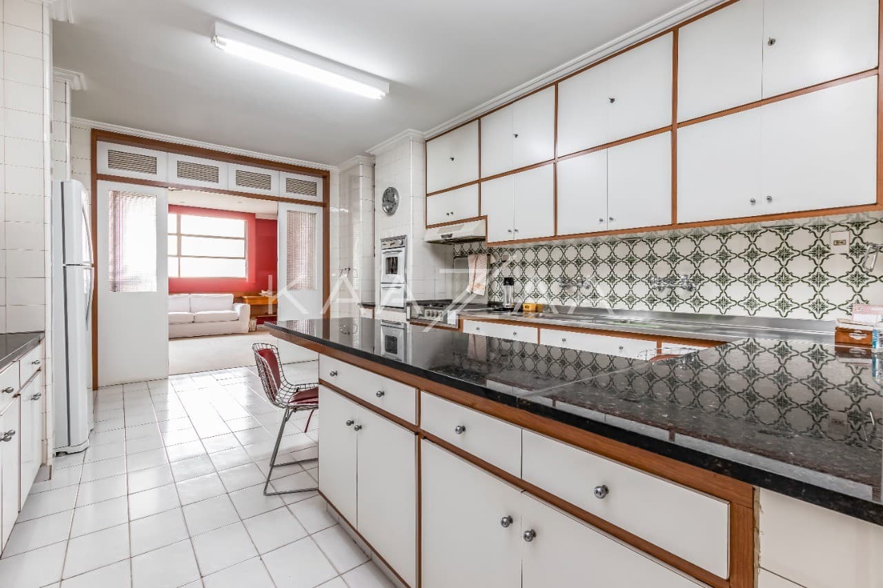 Apartamento com vista estonteante, rodeado de árvores. Lindenberg em uma das regiões mais nobres de SP, no Jardim Europa. - Foto 16