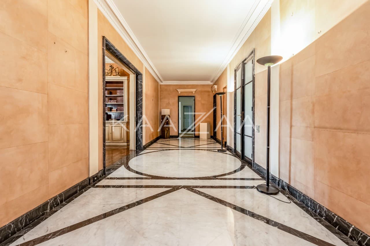 Apartamento com vista estonteante, rodeado de árvores. Lindenberg em uma das regiões mais nobres de SP, no Jardim Europa. - Foto 19