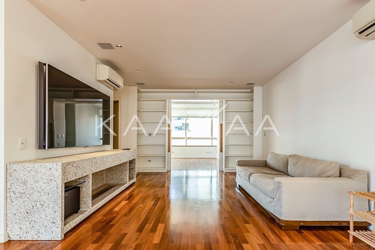 Cobertura com uma linda vista para apreciar, e um terraço delicioso para aproveitar. No Itaim Bibi. - Foto 9