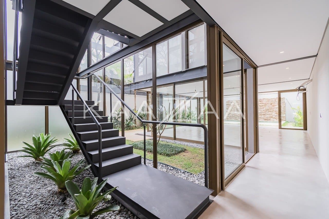 Um projeto único: Arquitetura de autor nesta casa contemporânea no Jardim Paulista. - Foto 13