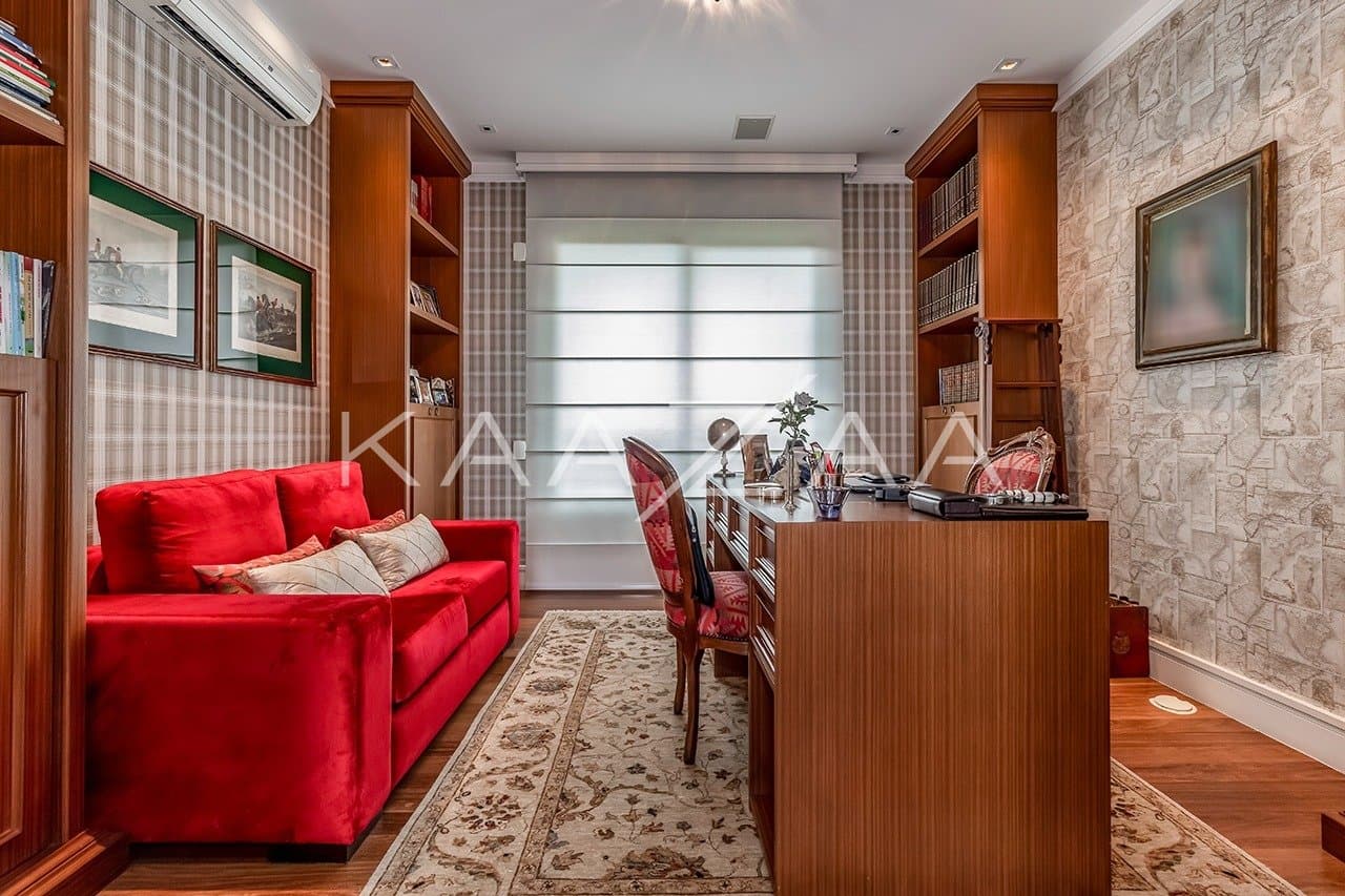 Ambientes suntuosos, planta ampla e vista panorâmica. Apartamento neoclássico no Jardim Guedala. - Foto 13