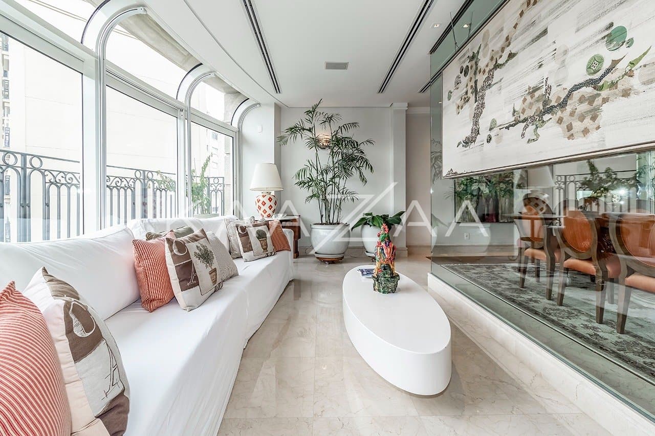 Ambientes suntuosos, planta ampla e vista panorâmica. Apartamento neoclássico no Jardim Guedala. - Foto 18