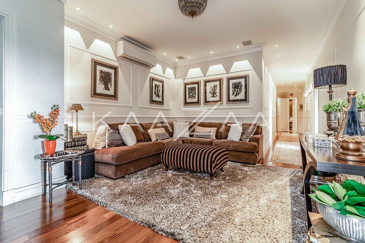 Ambientes suntuosos, planta ampla e vista panorâmica. Apartamento neoclássico no Jardim Guedala. - Foto 22