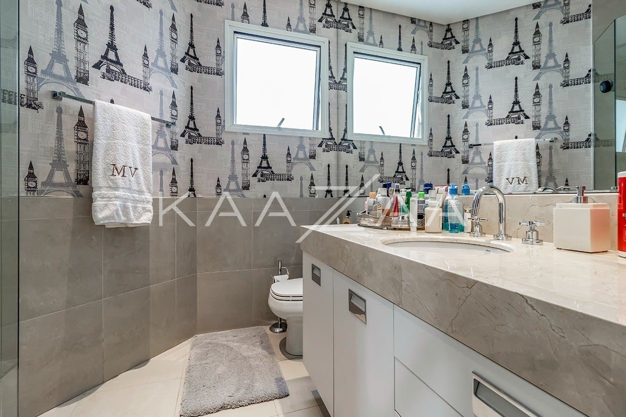 Ambientes suntuosos, planta ampla e vista panorâmica. Apartamento neoclássico no Jardim Guedala. - Foto 28