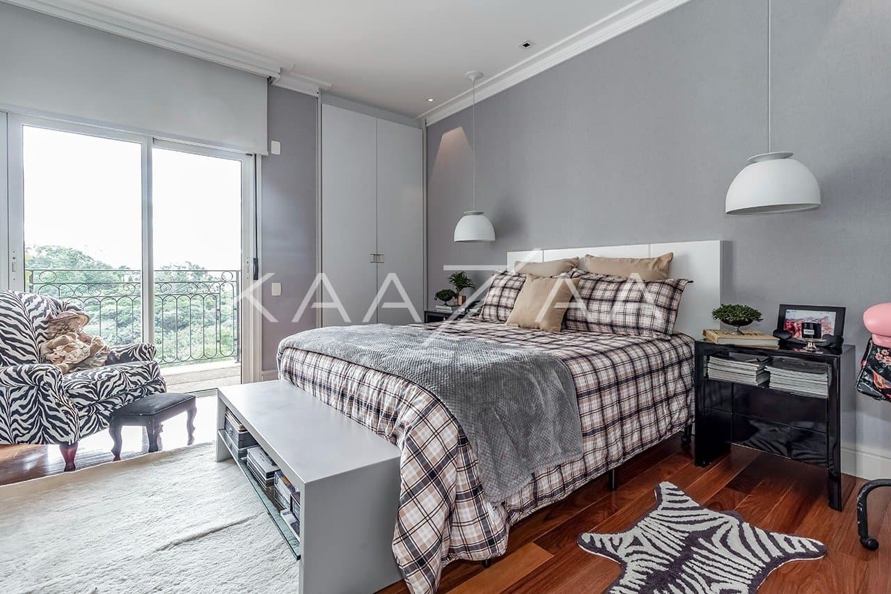 Ambientes suntuosos, planta ampla e vista panorâmica. Apartamento neoclássico no Jardim Guedala. - Foto 29