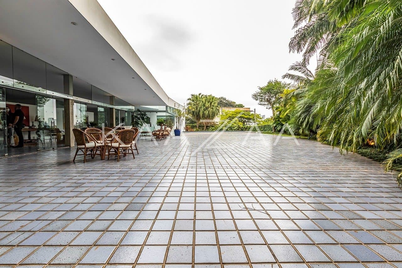 Construção icônica com uma vista estonteante. Casa super aprazível na Cidade Jardim. - Foto 12