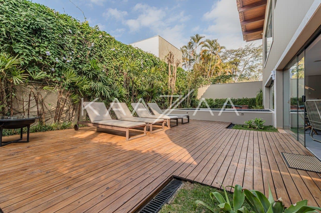 Casa completa em lazer, amplitude e privacidade, com 5 suítes. Em ótima localização na Cidade Jardim. - Foto 1