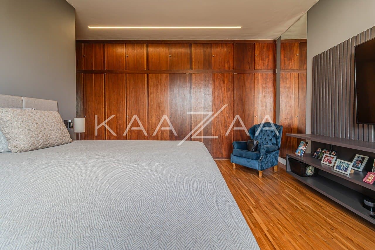 Casa completa em lazer, amplitude e privacidade, com 5 suítes. Em ótima localização na Cidade Jardim. - Foto 26