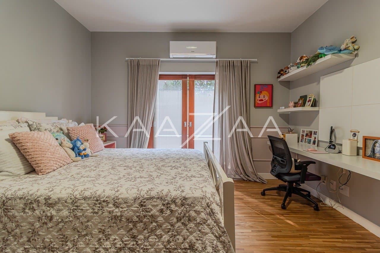 Casa completa em lazer, amplitude e privacidade, com 5 suítes. Em ótima localização na Cidade Jardim. - Foto 33