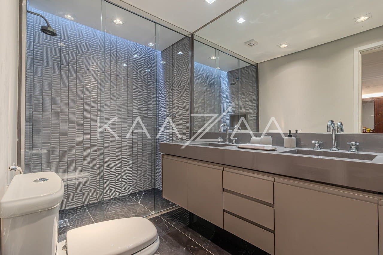 Casa completa em lazer, amplitude e privacidade, com 5 suítes. Em ótima localização na Cidade Jardim. - Foto 36