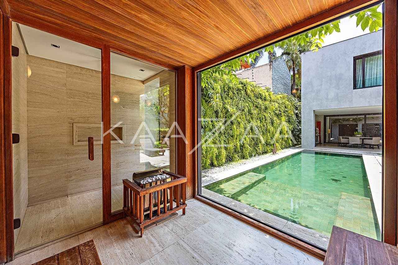 Arquitetura e paisagismo irretocáveis: casa no Jardim Paulistano. - Foto 9