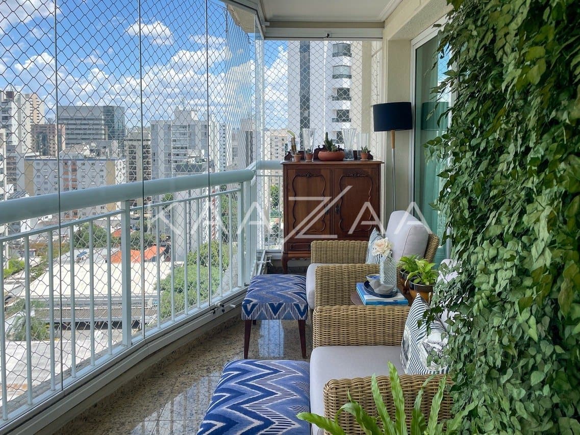 Muito charme e acabamentos impecáveis, neste apartamento em prédio neoclássico no Jardim Paulista. - Foto 5