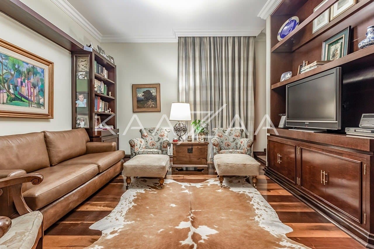 Um apartamento com ótima planta, e uma localização super cobiçada nos Jardins. - Foto 12