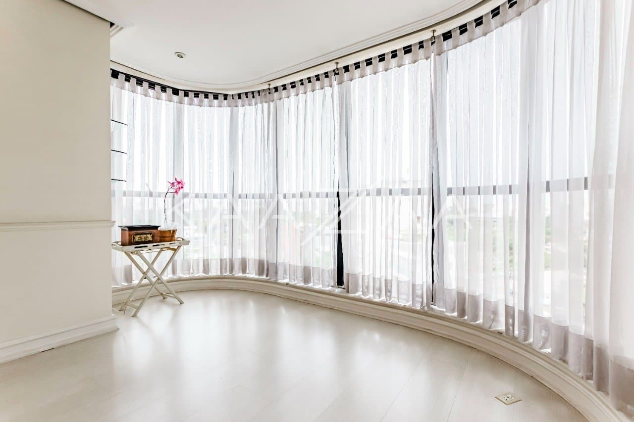 Para se viver envolvido por uma arquitetura elegante e detalhes clássicos, nesta Cobertura Duplex em Moema. - Foto 19