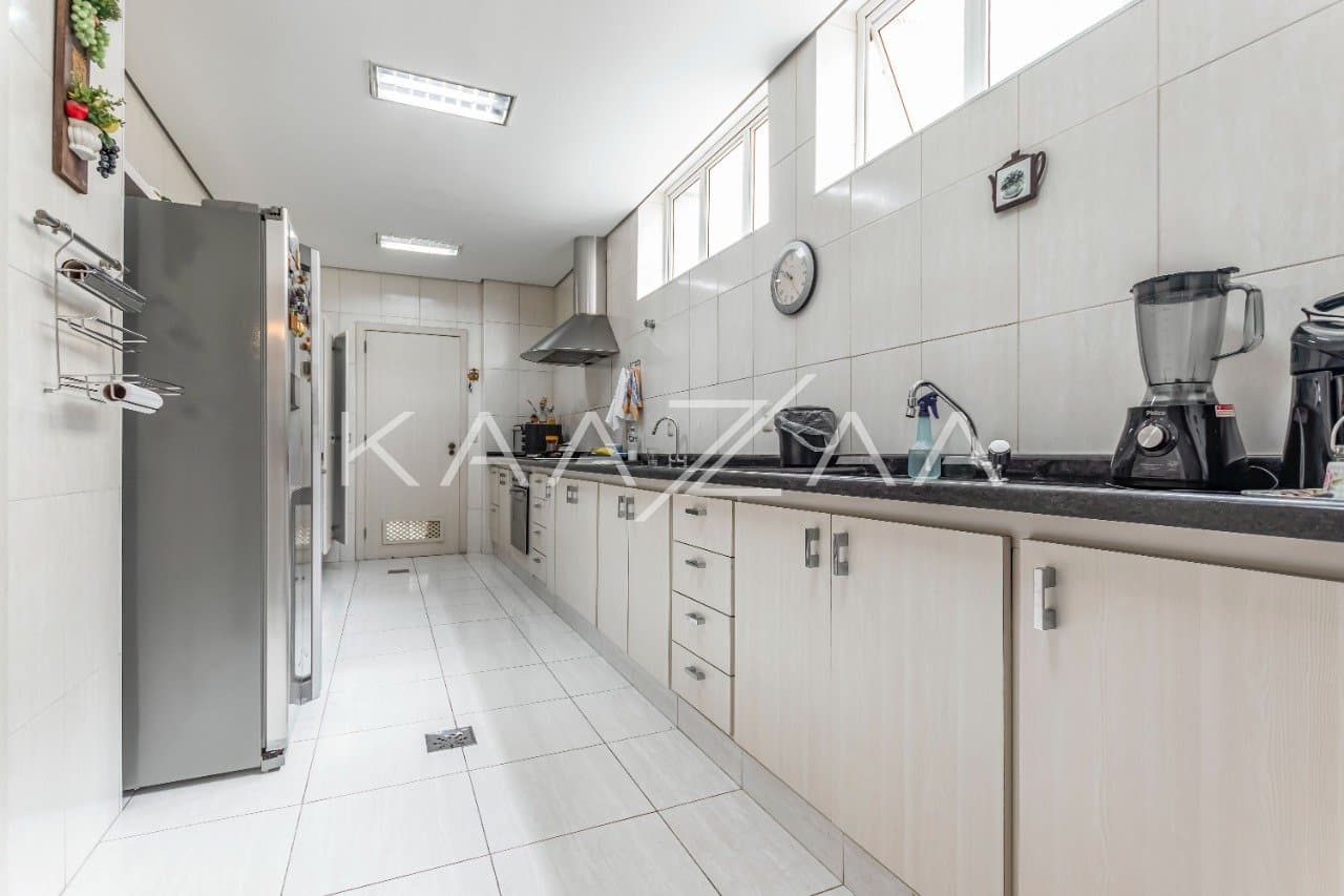 Ares clássicos vem para te inspirar neste apartamento rico em amplitude. Nos Jardins. - Foto 17