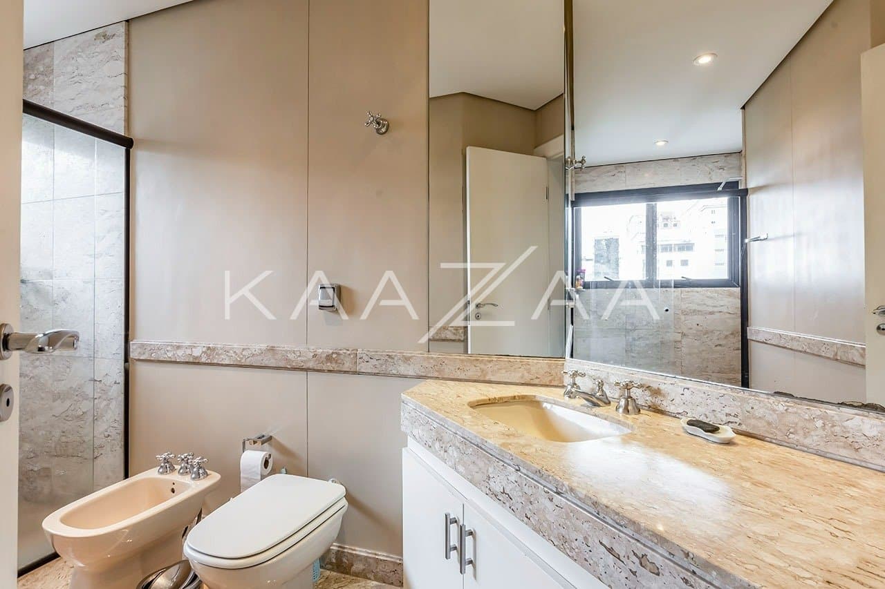 Vista incrível + pé direito duplo + varanda gostosa = Apartamento Duplex irresistível nos Jardins. - Foto 21