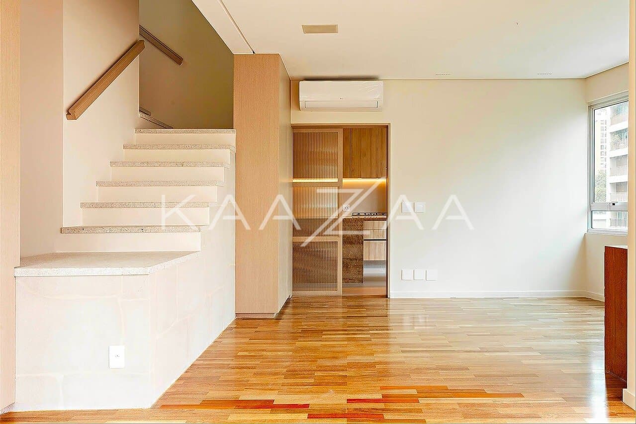 Cores suaves e muita elegância neste Apartamento Duplex no Itaim Bibi. - Foto 6
