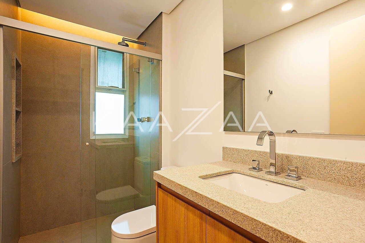 Cores suaves e muita elegância neste Apartamento Duplex no Itaim Bibi. - Foto 17