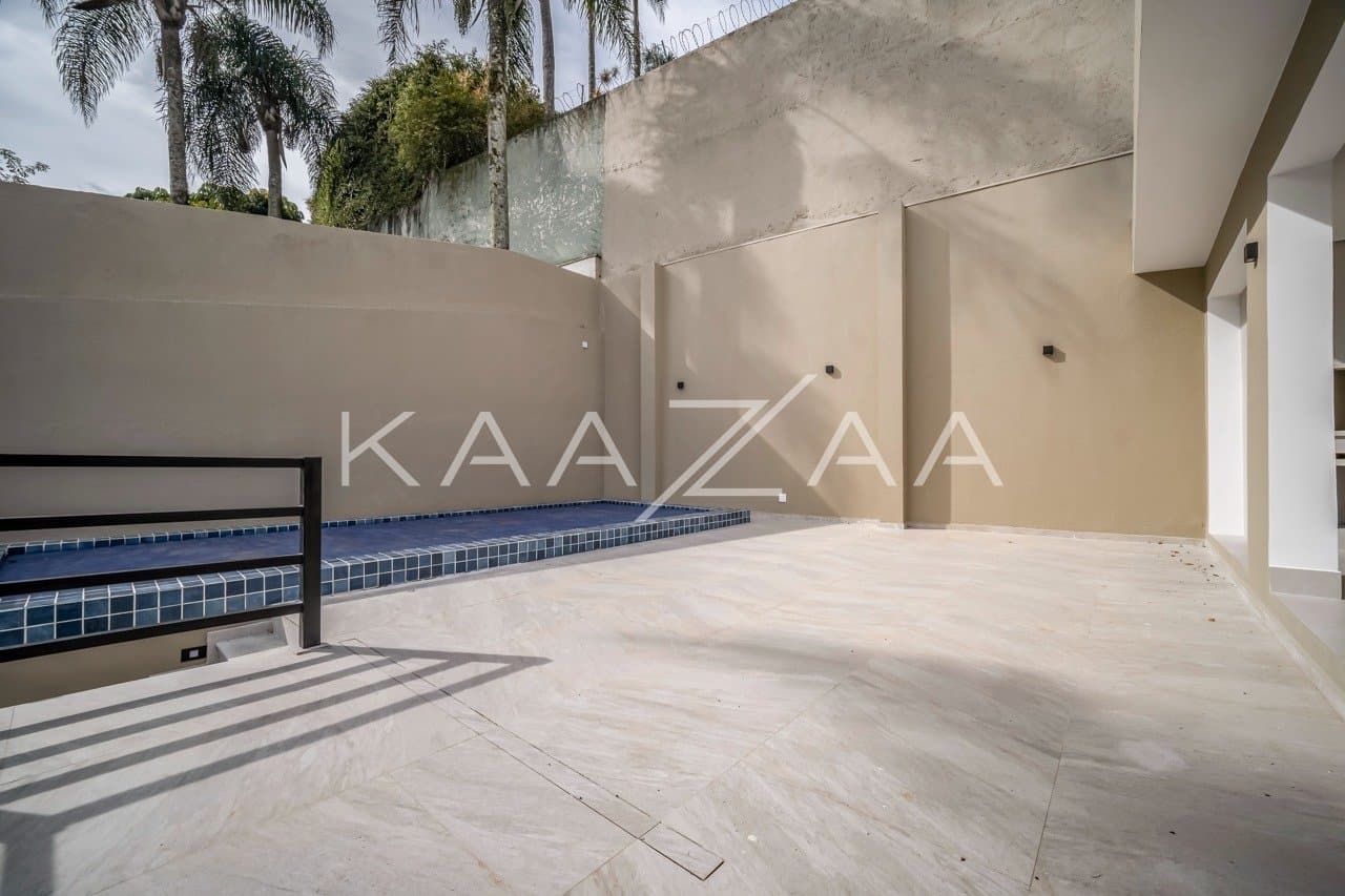 Venha conhecer essa casa e transforme-a no seu refúgio de tranquilidade no Jardim Guedala. - Foto 13