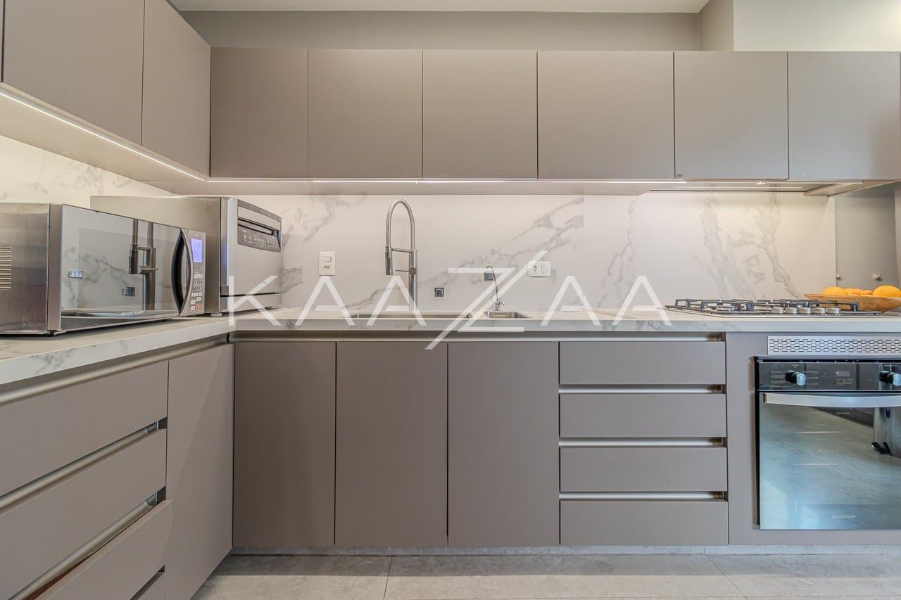 Um projeto impecável com 300m² de bom gosto e muito espaço. Apartamento em Moema. - Foto 17