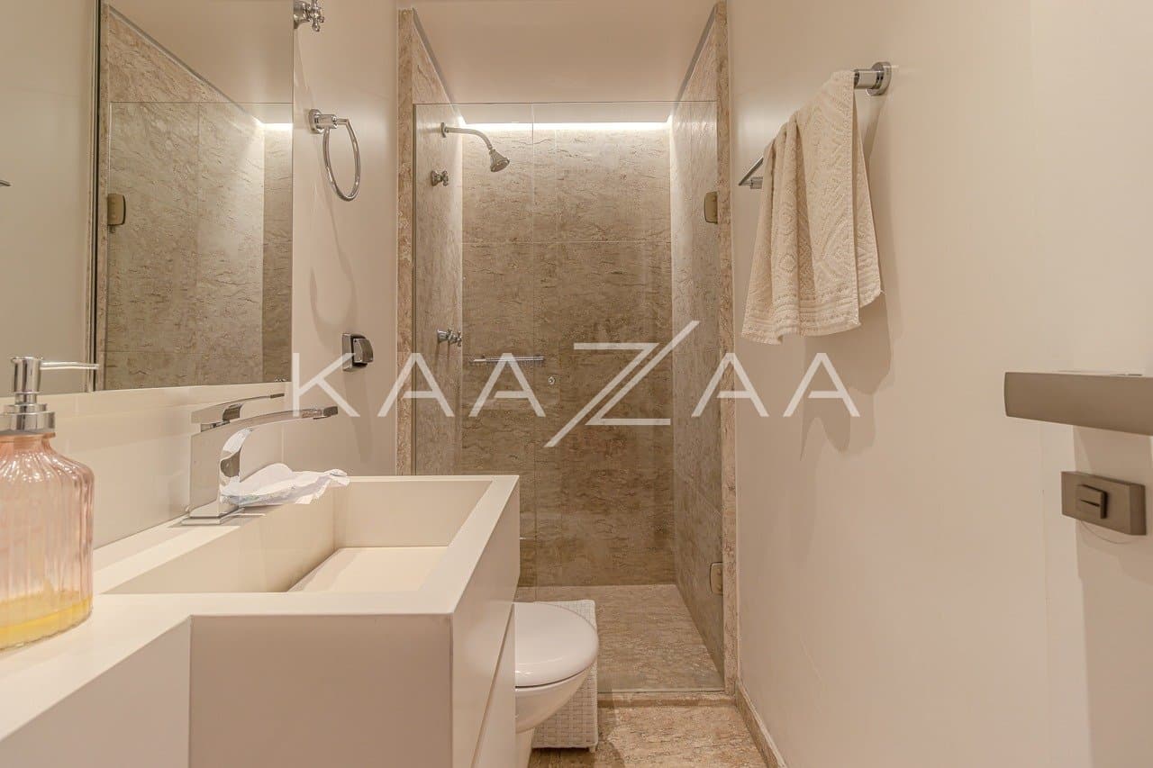 Um projeto impecável com 300m² de bom gosto e muito espaço. Apartamento em Moema. - Foto 19