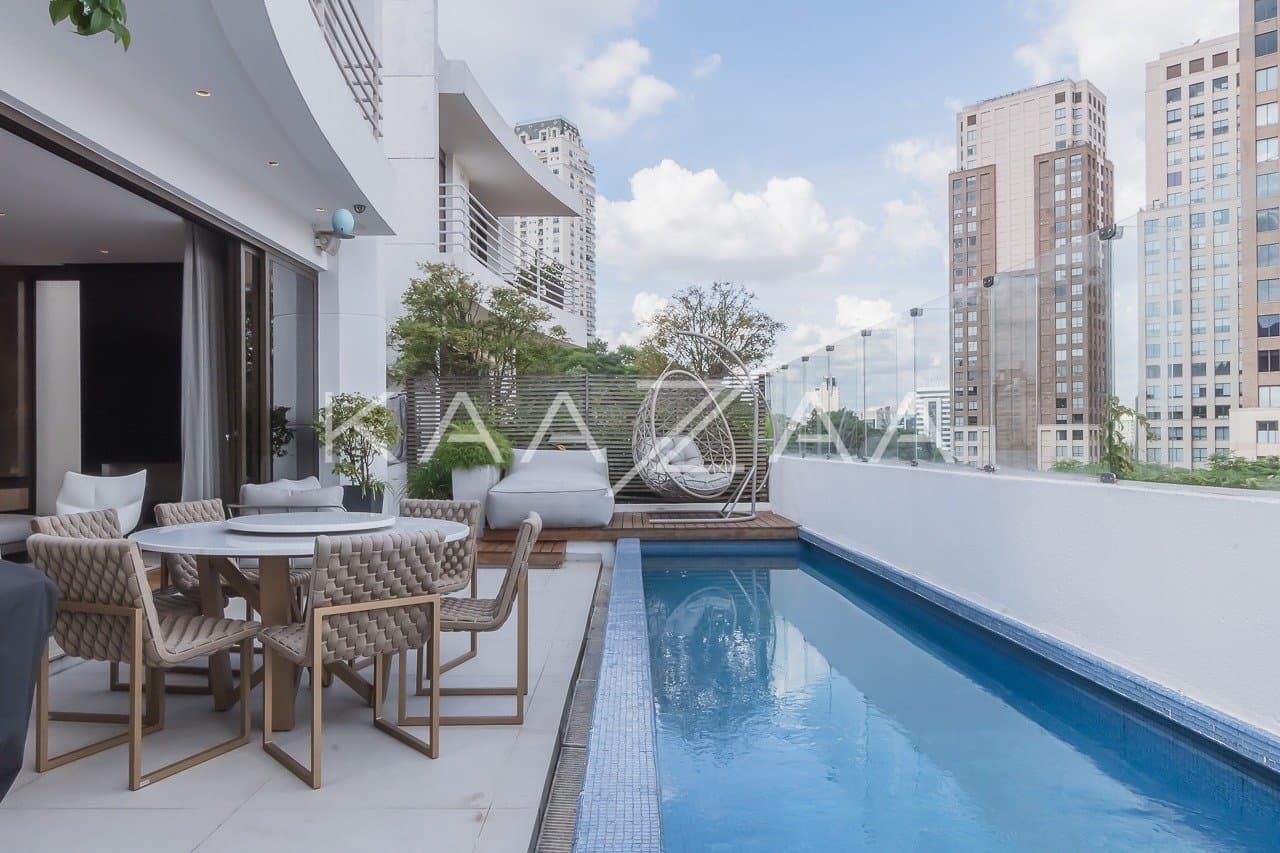 Uma casa moderna com lindos acabamentos e vista para o skyline. Na Cidade Jardim. - Foto 2