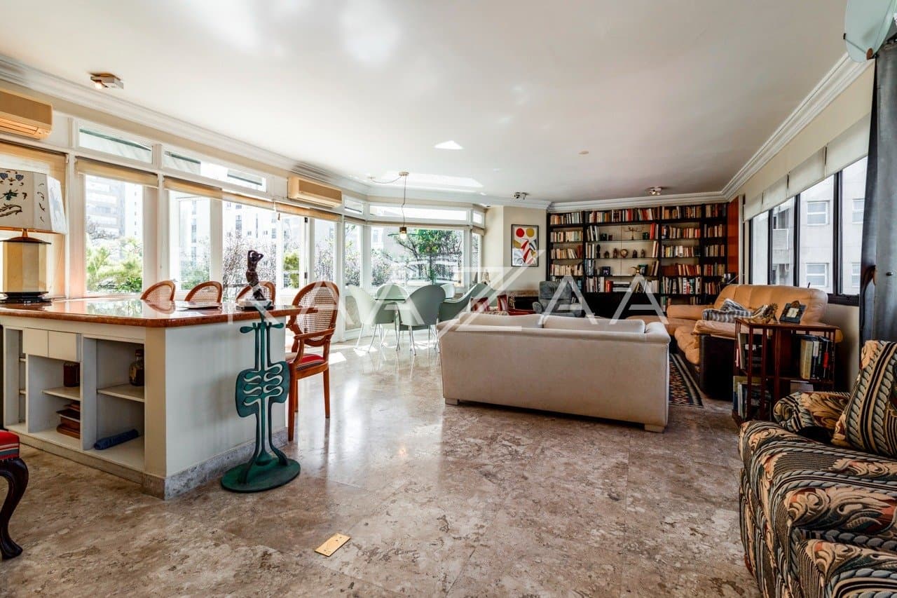 Cobertura ensolarada com design exclusivo no Itaim Bibi. - Foto 9