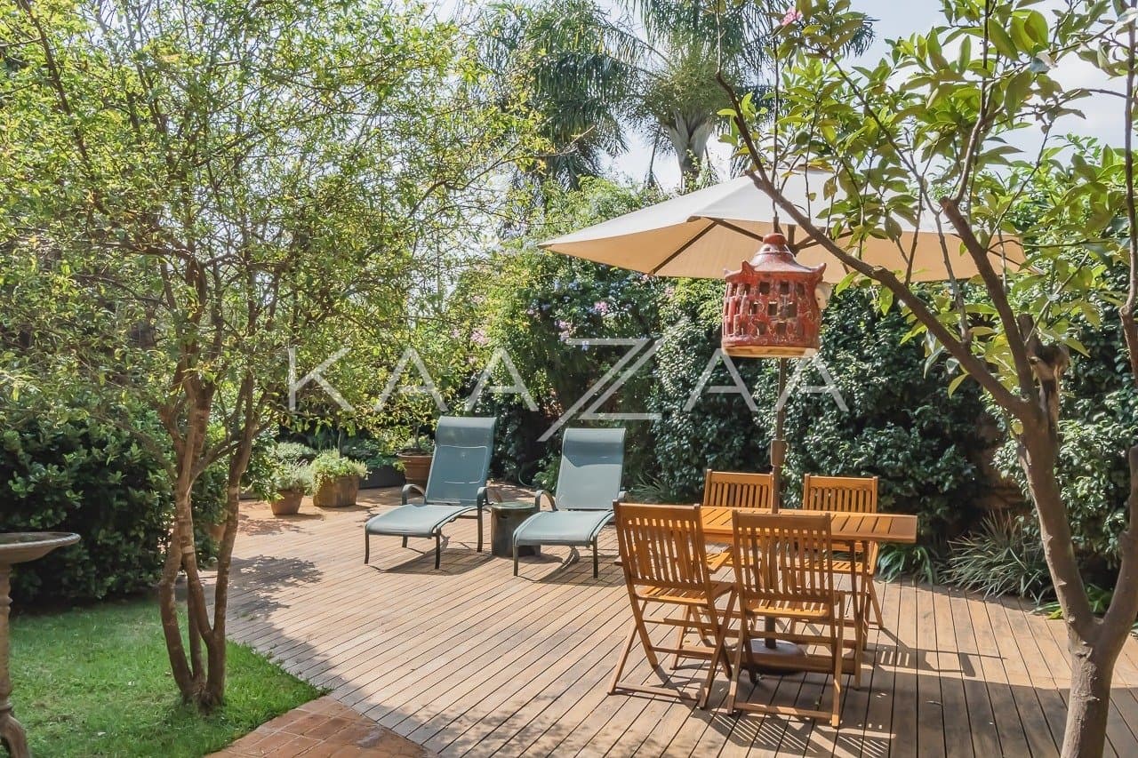 Viver em tranquilidade sem sair de São Paulo. Casa com ares de campo, em Cidade Jardim. - Foto 3