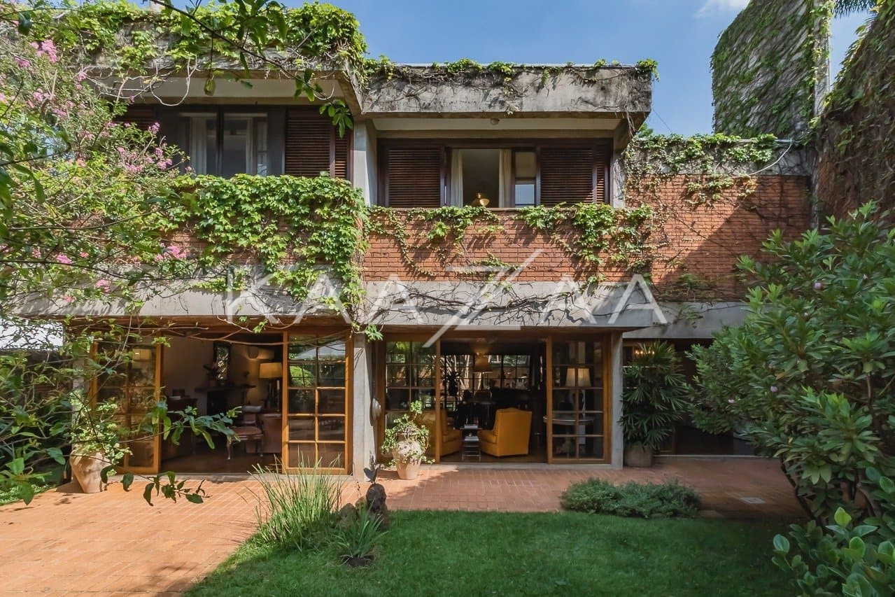 Viver em tranquilidade sem sair de São Paulo. Casa com ares de campo, em Cidade Jardim. - Foto 6