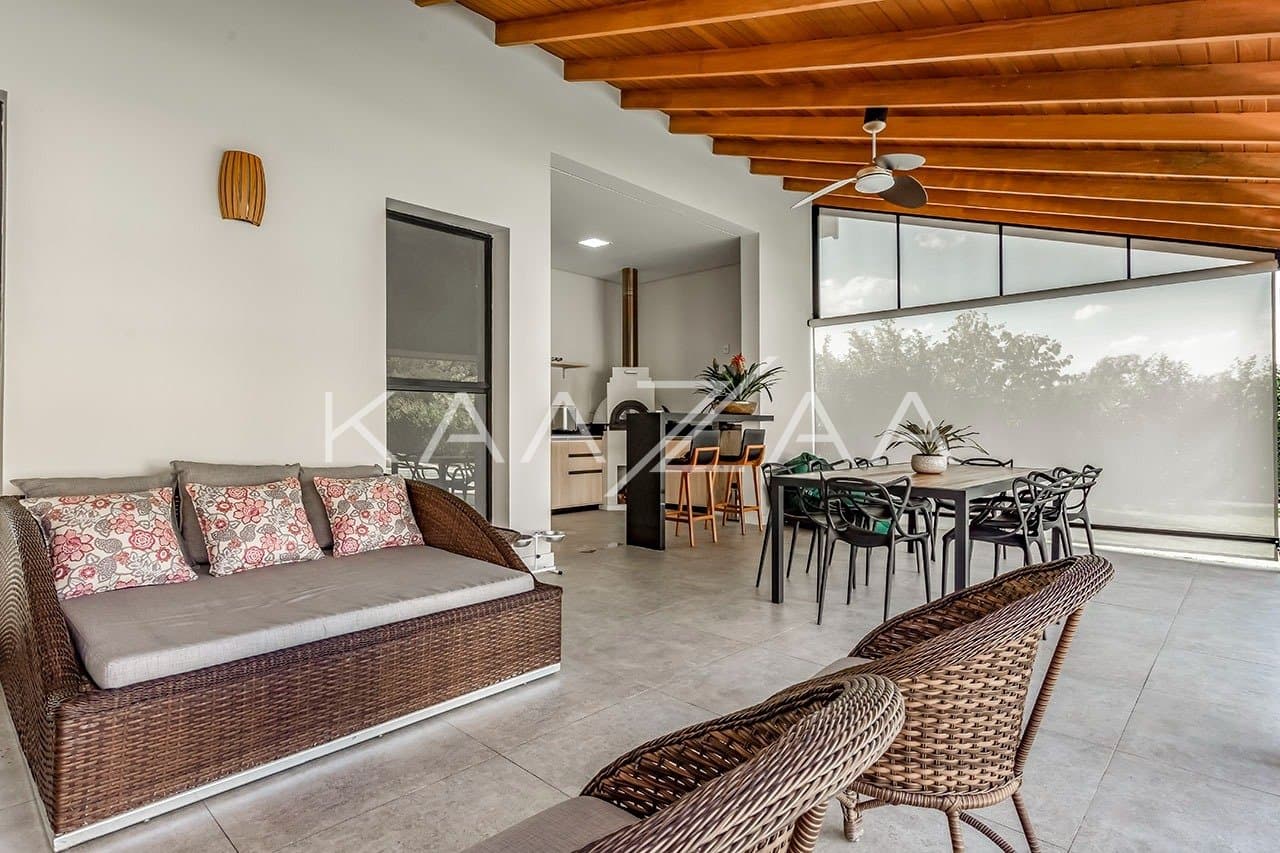 Clima perfeito para imersão na natureza, nesta casa térrea com lazer completo. Na Fazenda Boa Vista. - Foto 9