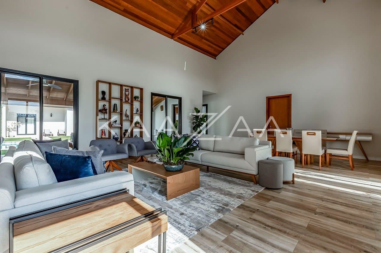 Clima perfeito para imersão na natureza, nesta casa térrea com lazer completo. Na Fazenda Boa Vista. - Foto 15